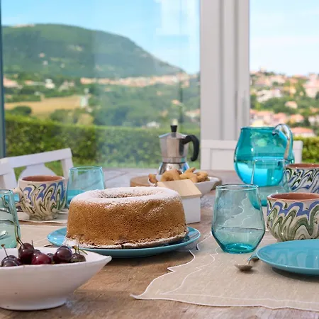 Cà Bianca Del Mediterraneo Hébergement de vacances *