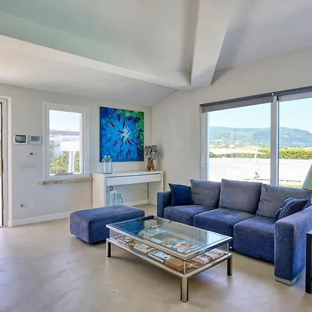 Hébergement de vacances Cà Bianca Del Mediterraneo *